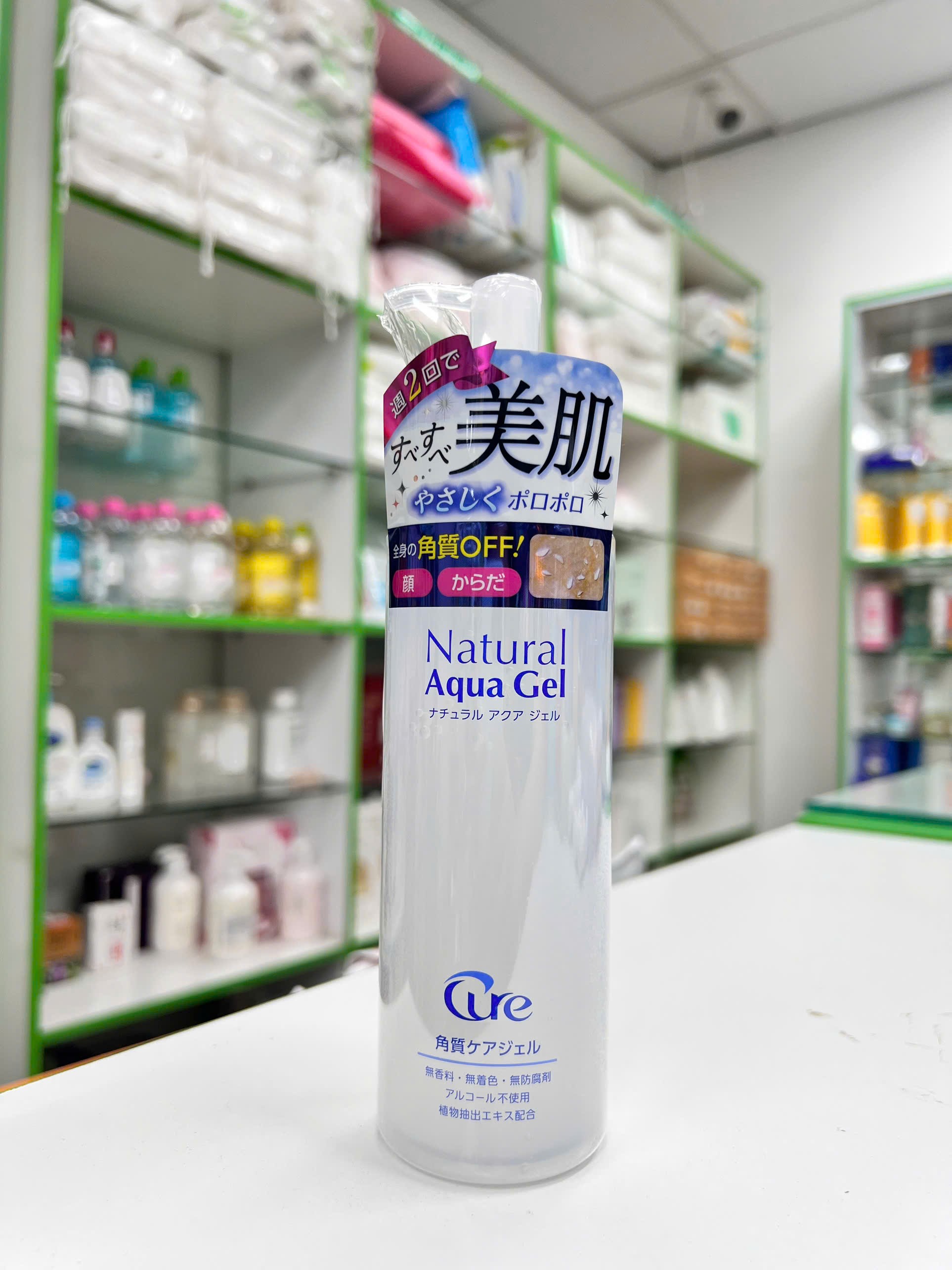 Gel Tẩy Da Chết CURE Natural Aqua Gel 250g — tổng quan sản phẩm trong tay